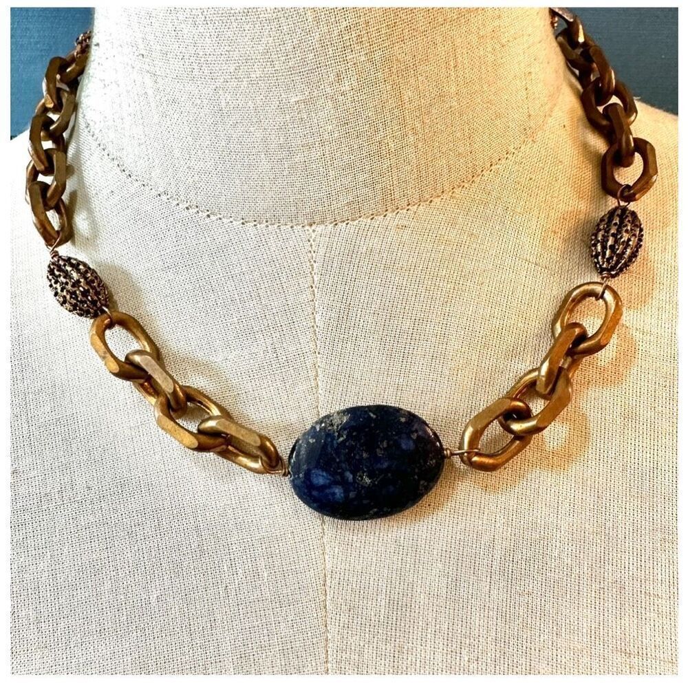Verve lapis lazuli  vintage gold tone necklace